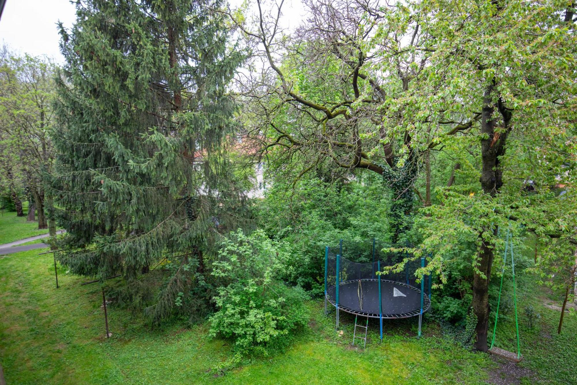 Moderny Byt V Najlepsej Lokalite Nitra Bagian luar foto